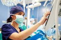 Anaesthesiologist