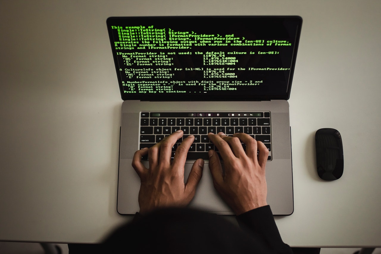 Senior software engineer