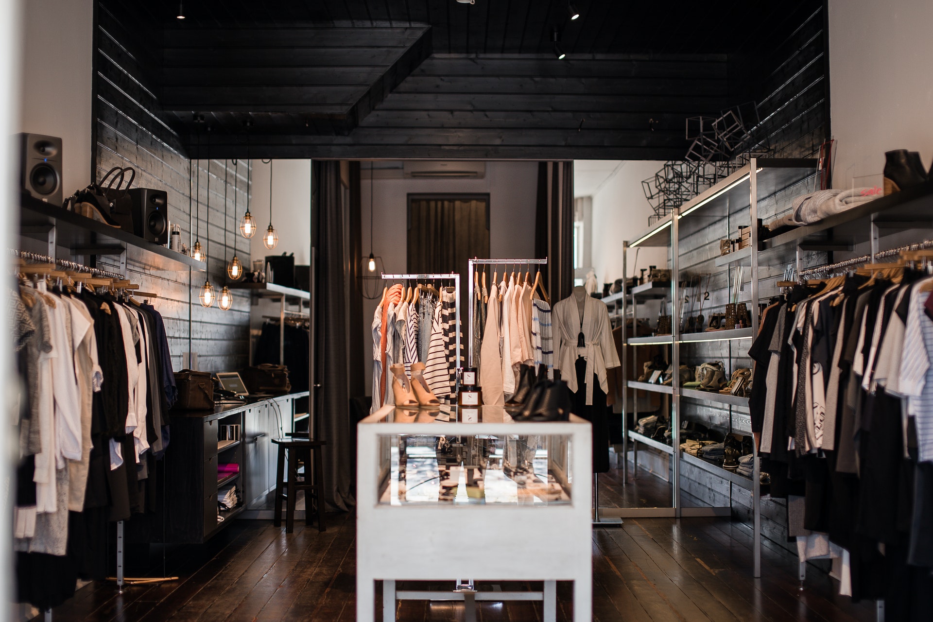 Retail advisor, bury st edmunds