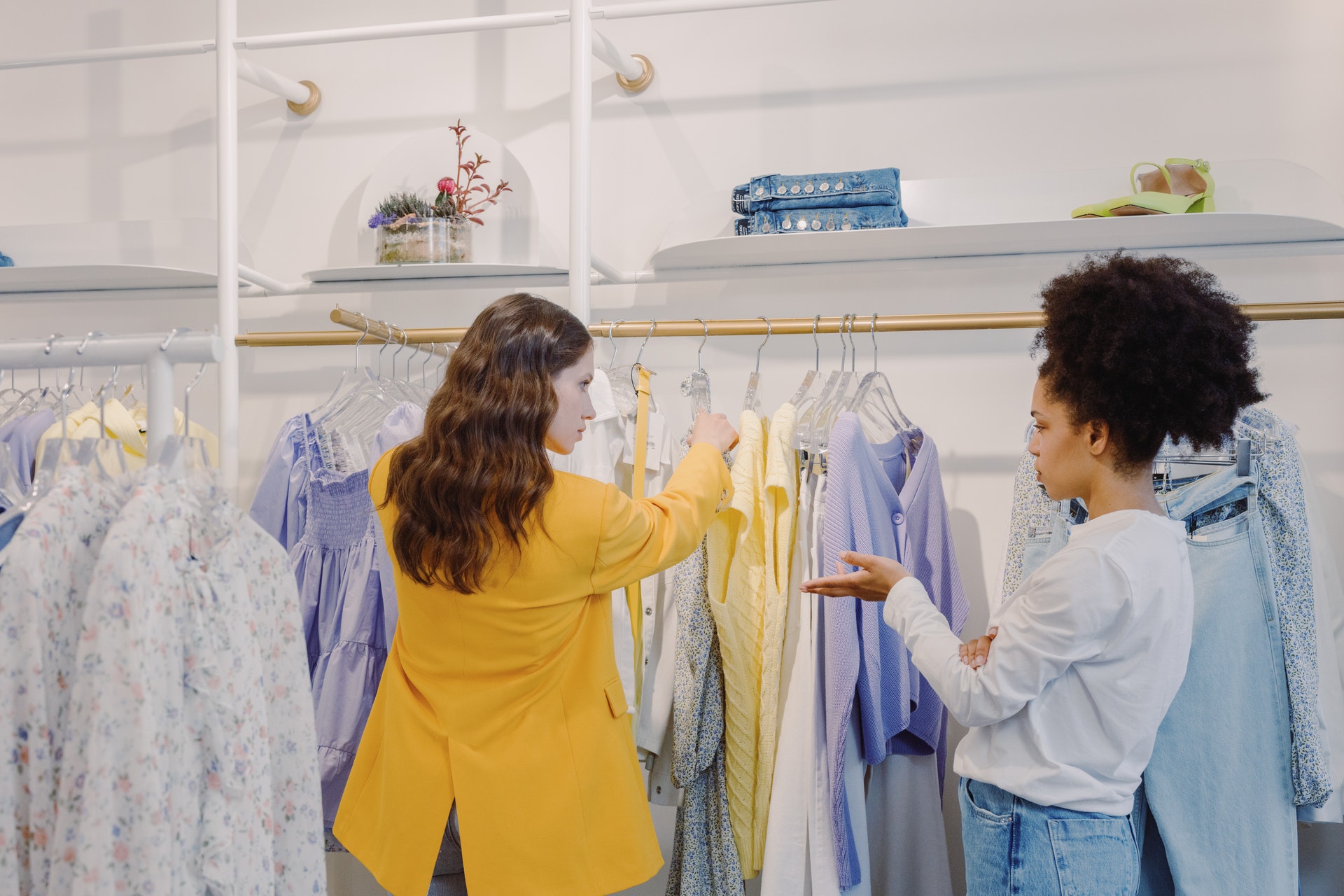 Retail advisor, wigan