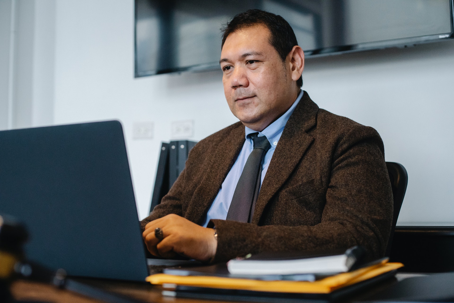Global commodity manager