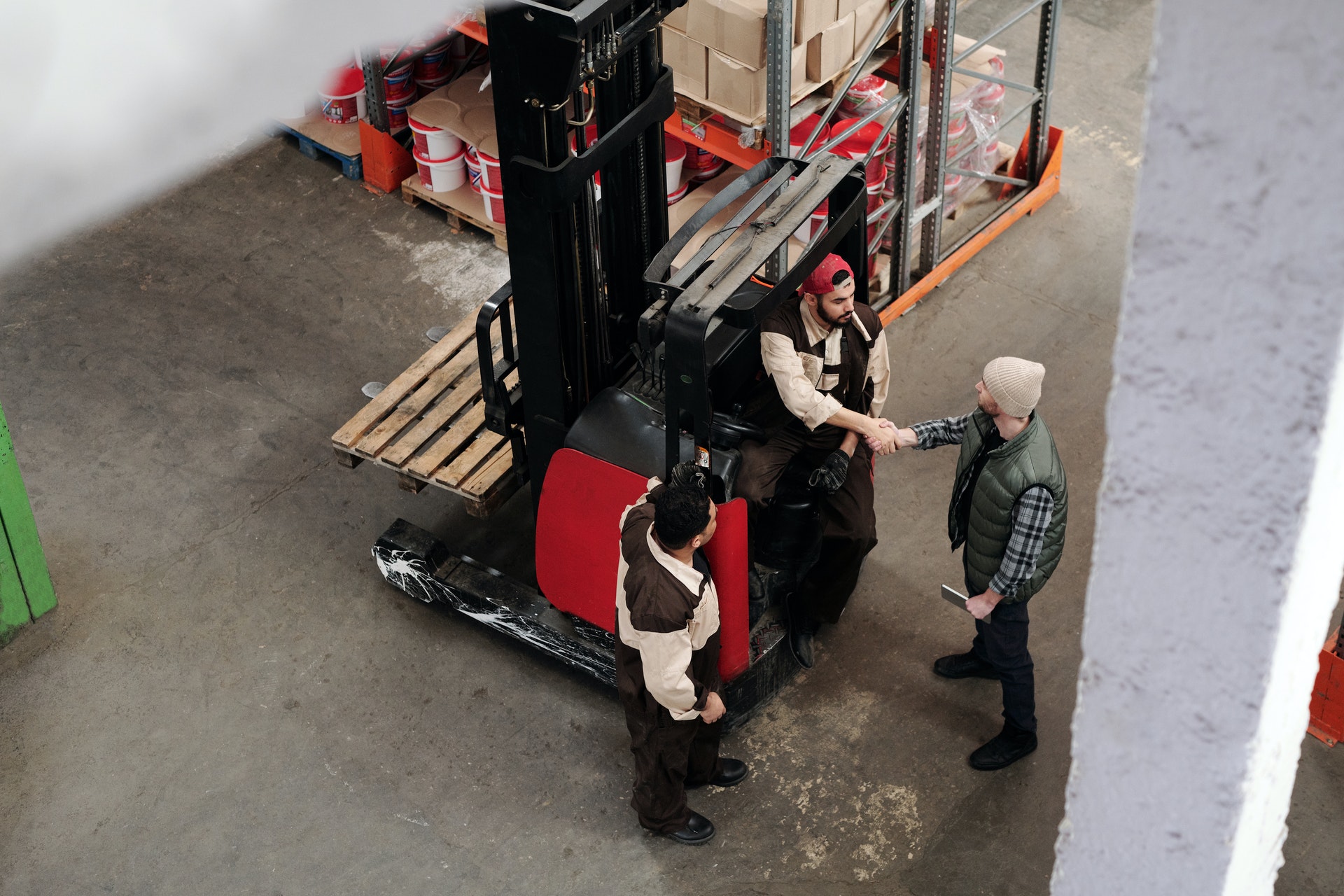 Palletizer operator/general laborer 1st shift